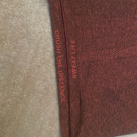 Swiftly Tech Lululemon Shirt - Picture 4 of 4